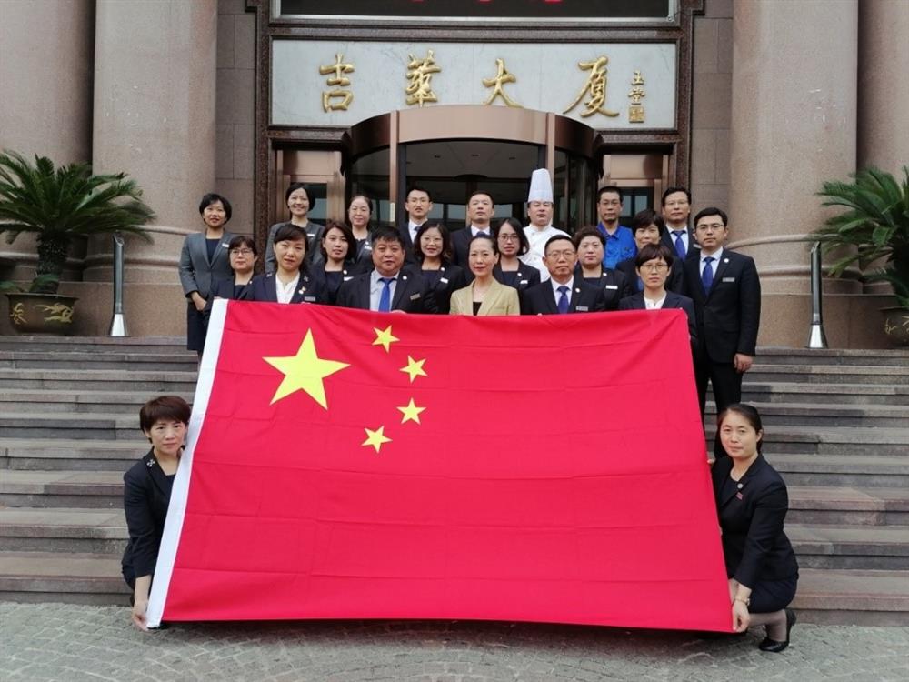 以“诚”经营源于心 以“信”成长践于行