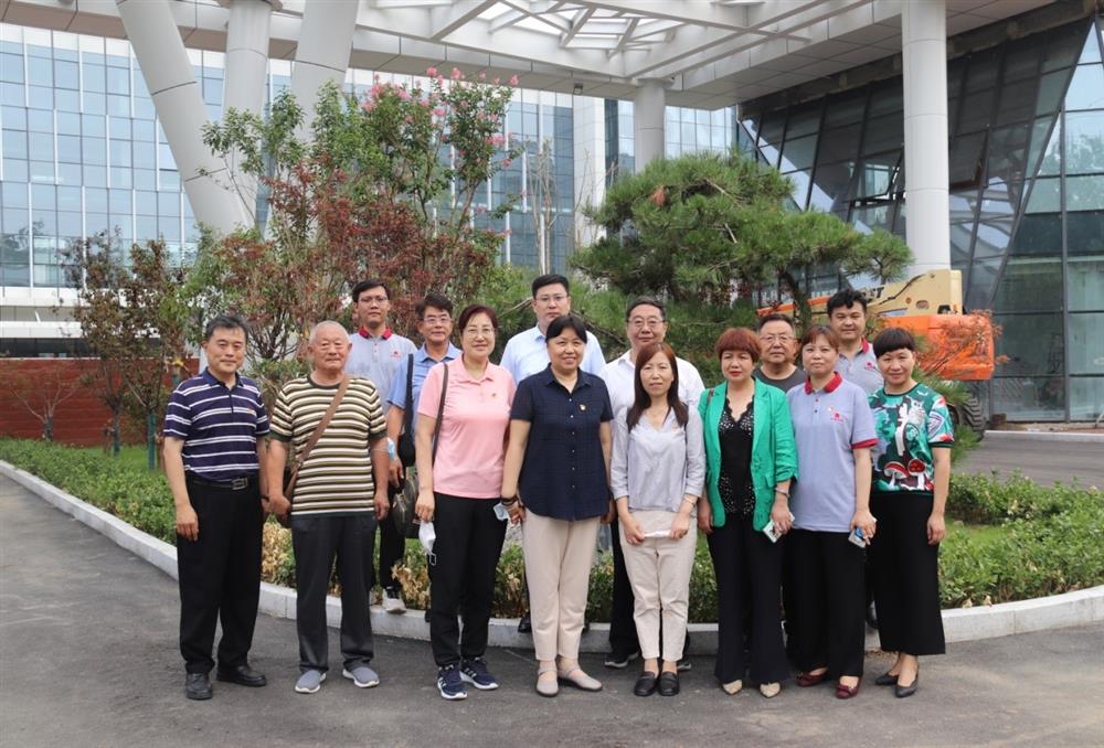 共商献善策 合力谋成长 齐心庆七一 喜迎二十大