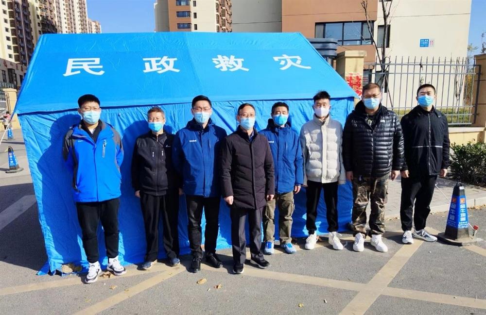 凝集抗疫气力 筑牢宁静防地